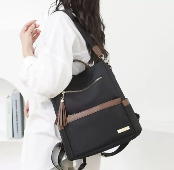 Mochila Convertible Cierre